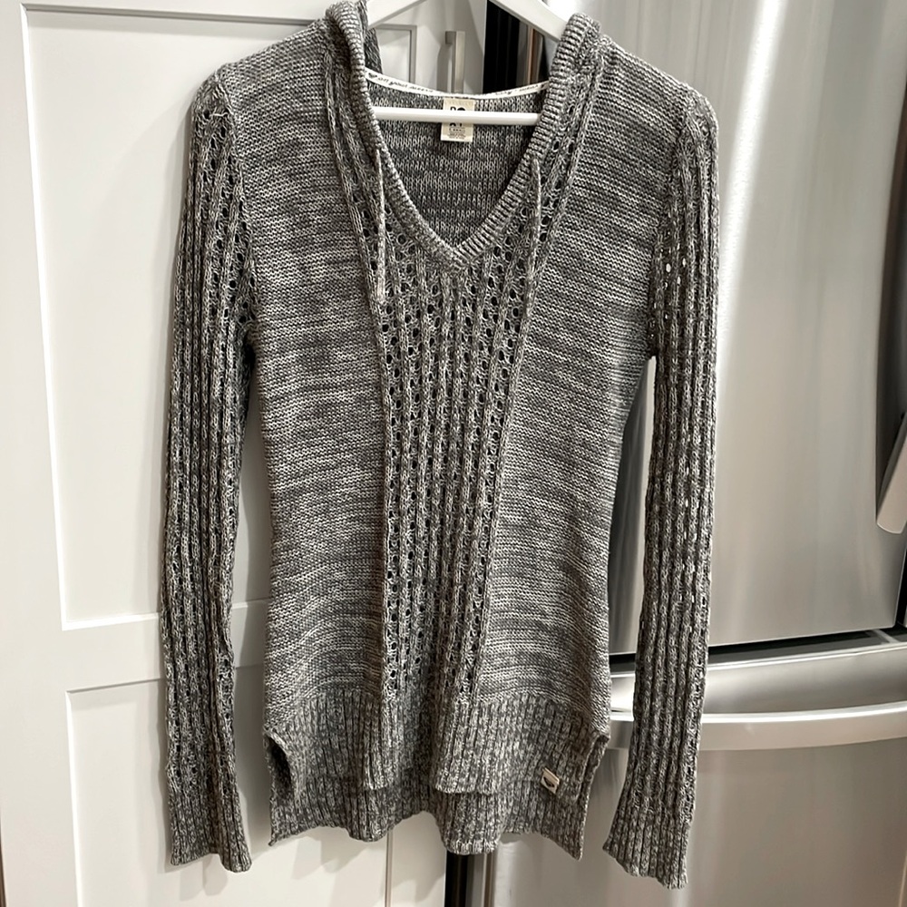 Roxy extra small gray sweater